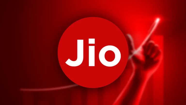 Red circle with jio written in it in red background