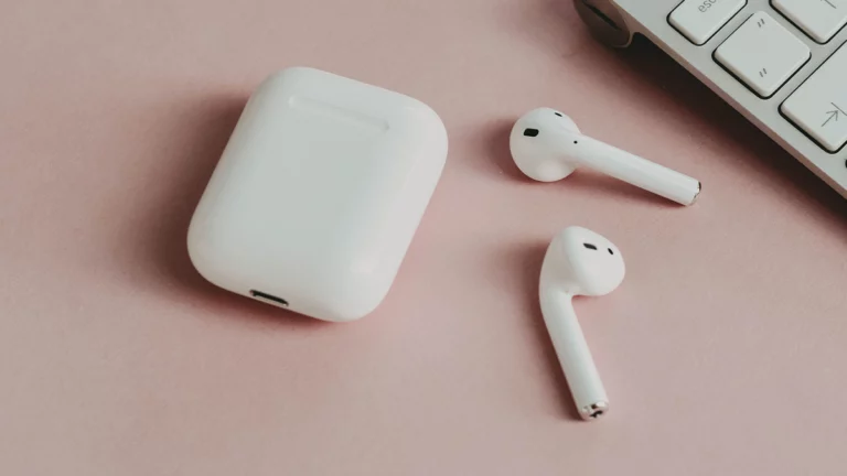AirPods keep Disconnecting? Best Quick Fix