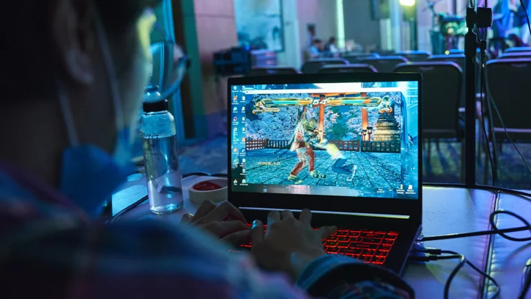 alienware 17in laptop